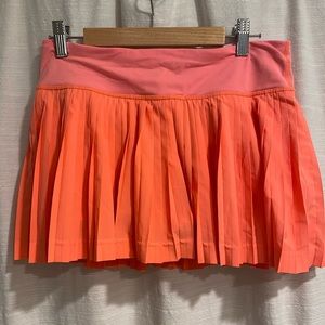 Lululemon pleated skirt